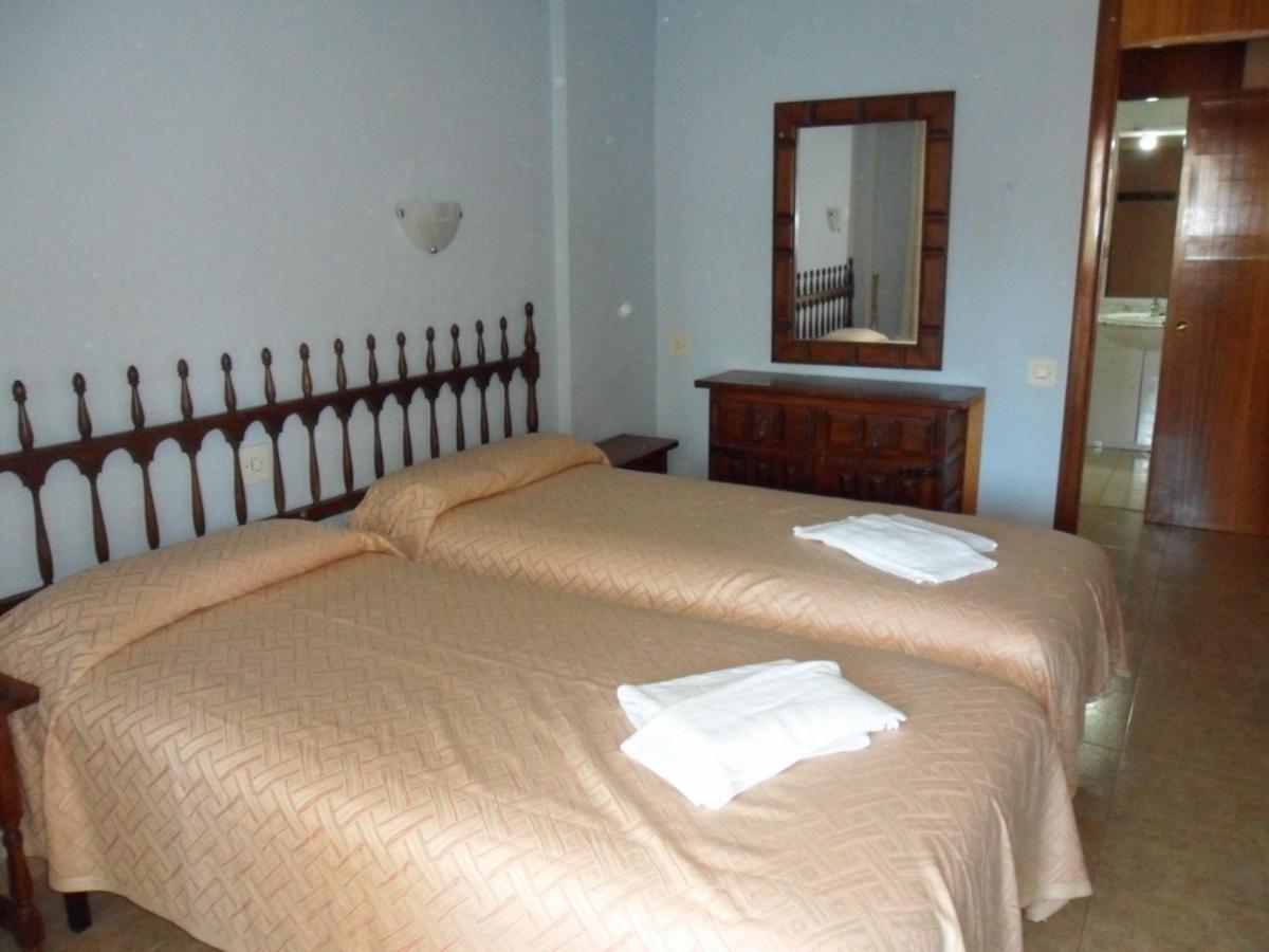 Apartamentos Cervantes Benidorm Extérieur photo