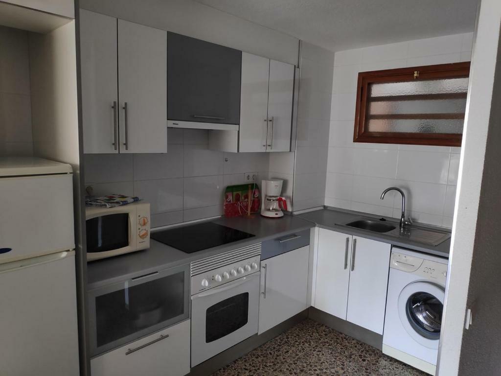 Apartamentos Cervantes Benidorm Extérieur photo