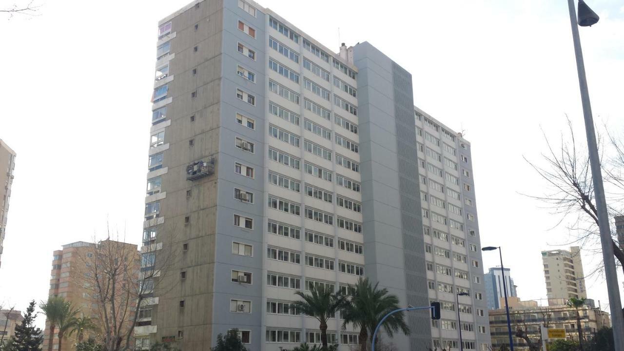 Apartamentos Cervantes Benidorm Extérieur photo